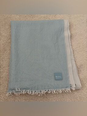 Lululemon Light Blue-Grey Wool Scarf
